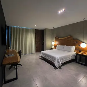 Hotel Zelva Negra, Medellín