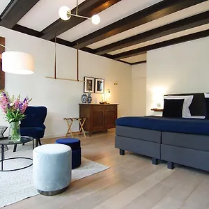 *** Guest house 1637: Historic Canal View Netherlands