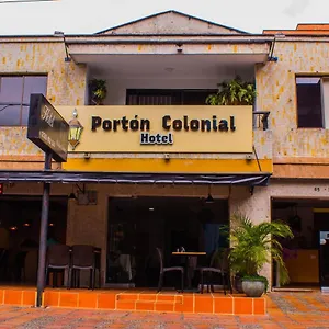 3* Hotel Porton Colonial